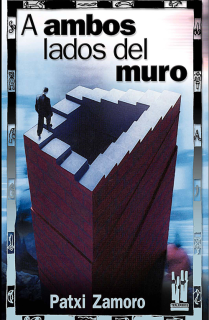 A ambos lados del muro